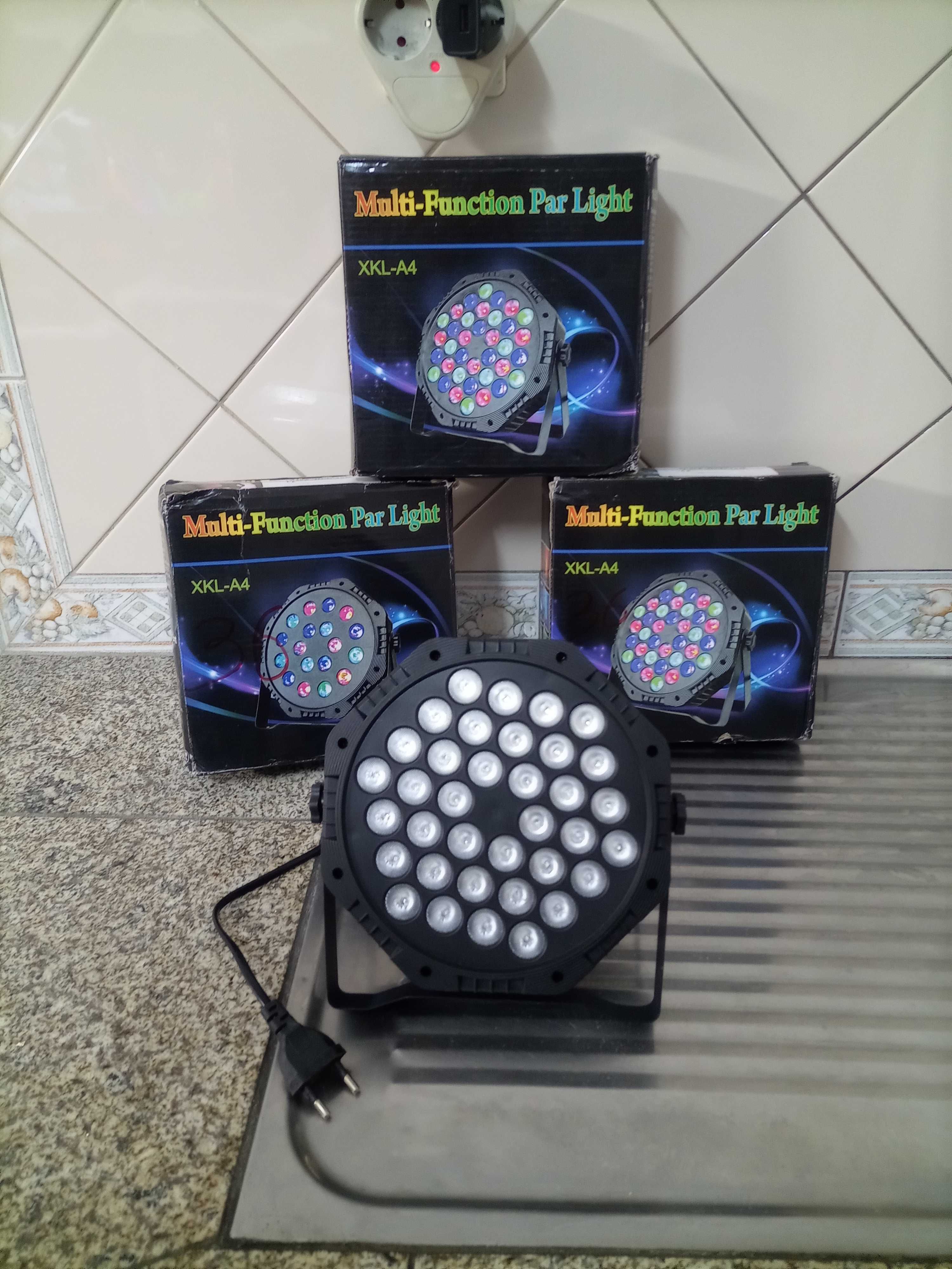 Projetor de palco 36 LED RGB  Novo