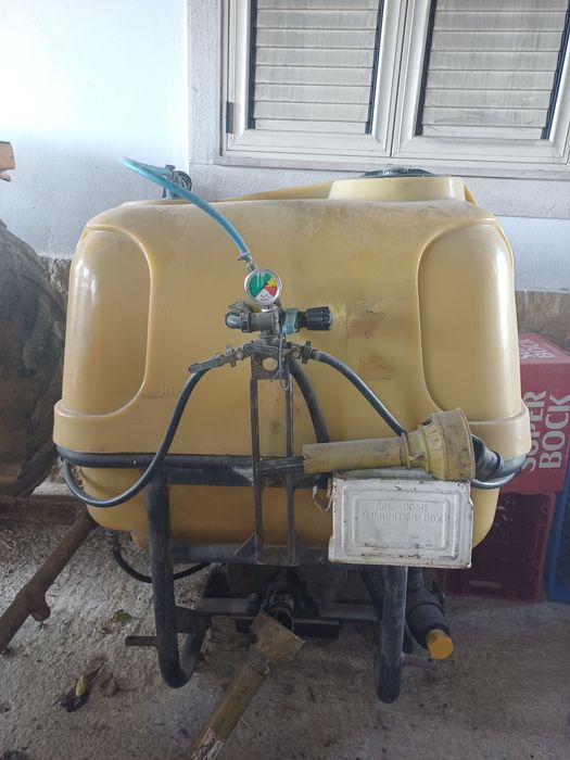 Pulverizador Tomix 400l