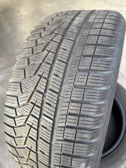 Opona Zimowa HANKOOK Winter i'cept evo2 225/50/17 98H BMW