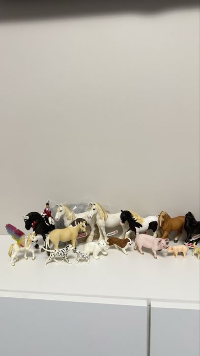 Продам/обміняю на речі для кіней(живих) коней і тварин шляйх-Schleich