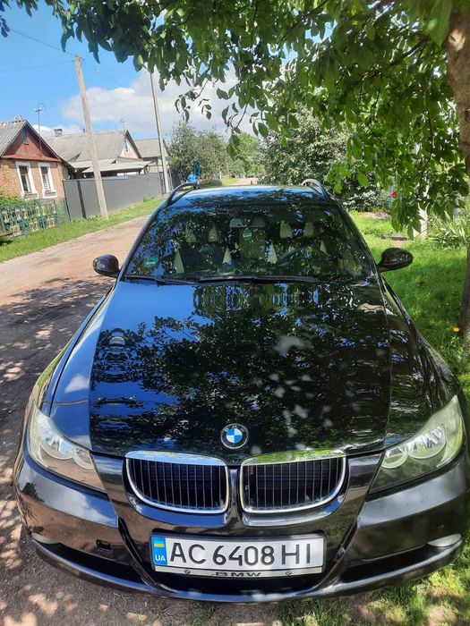 Продам  BMW 318I