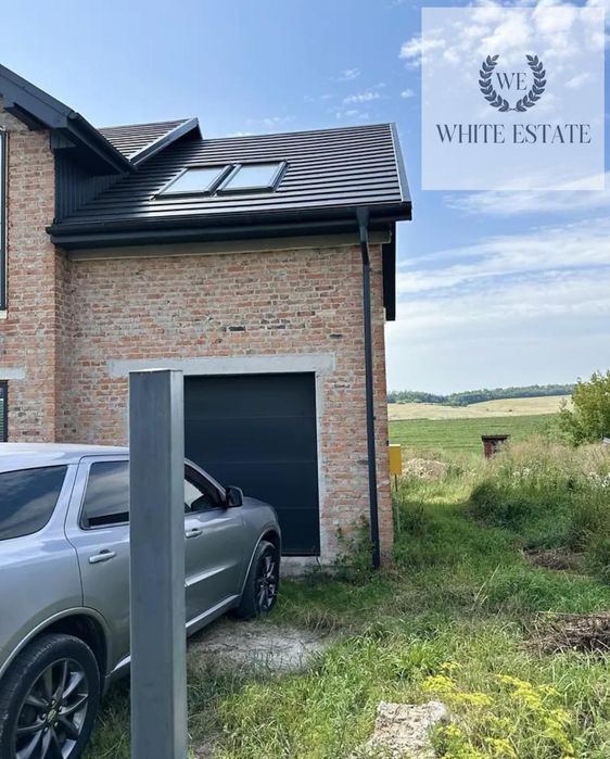 Продаж 2 поверхового будинку і ділянкою 6 сот. в Кутківцях