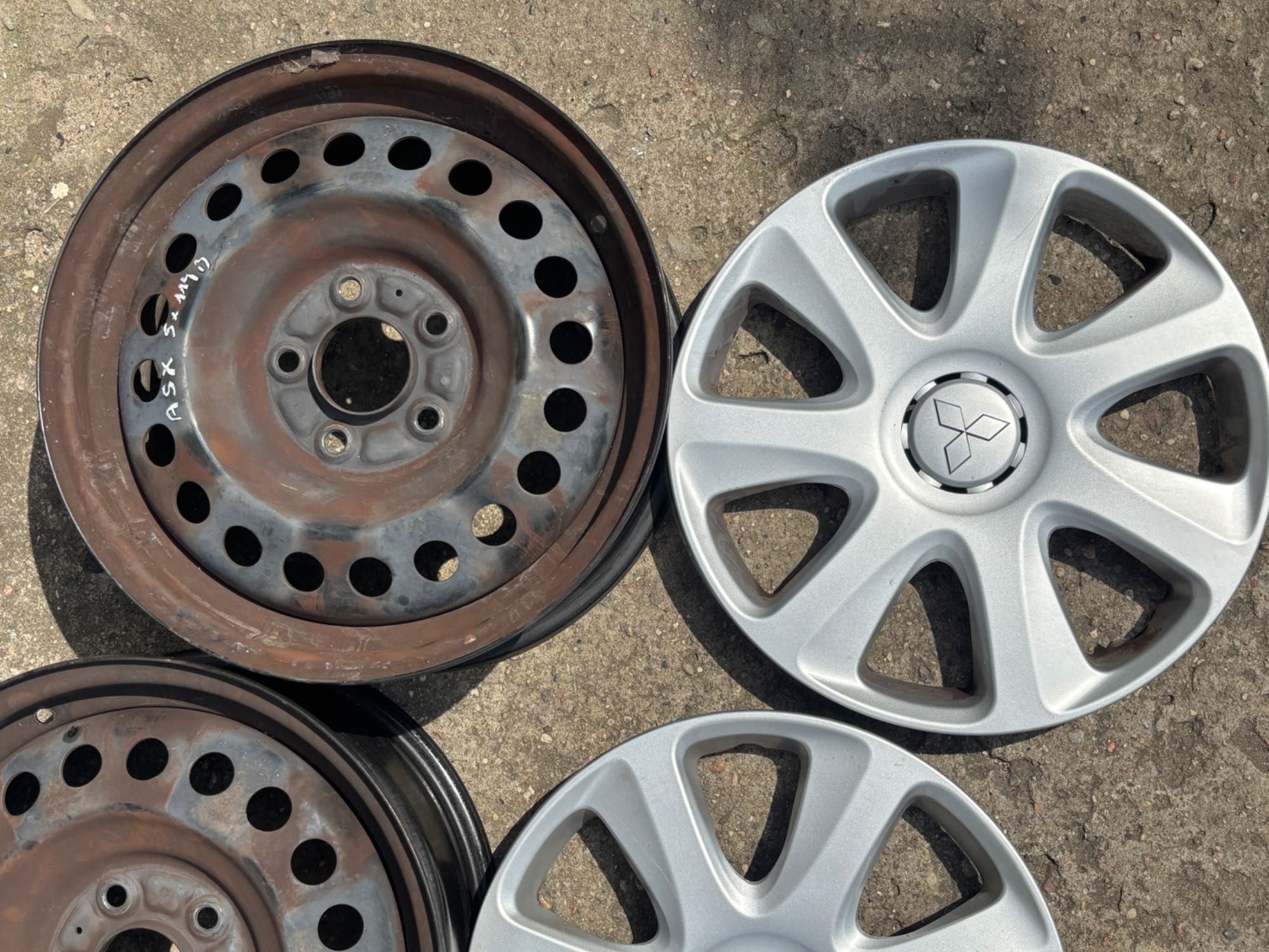 Kołpak 16” Felga16”  Mitsubishi oryginał
