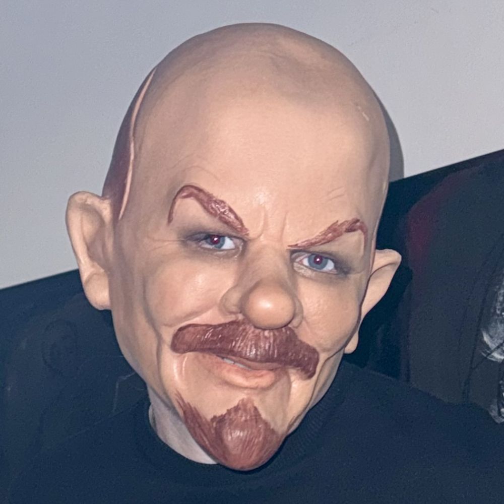 Hiperrealistyczna maska lenina