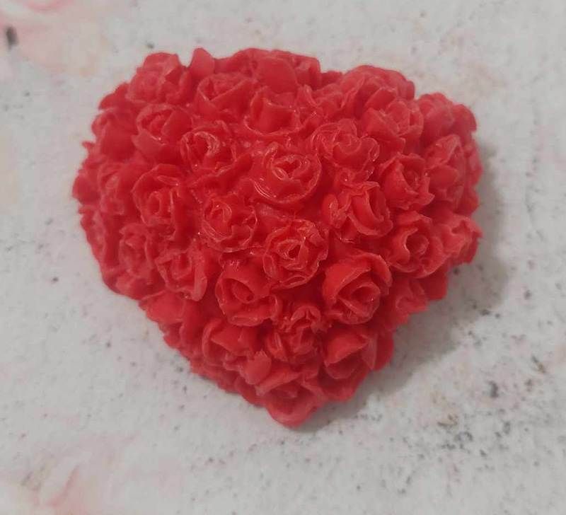 Mini mydełka 2 róże kula kąpielowa i serce z róż na prezent zestaw