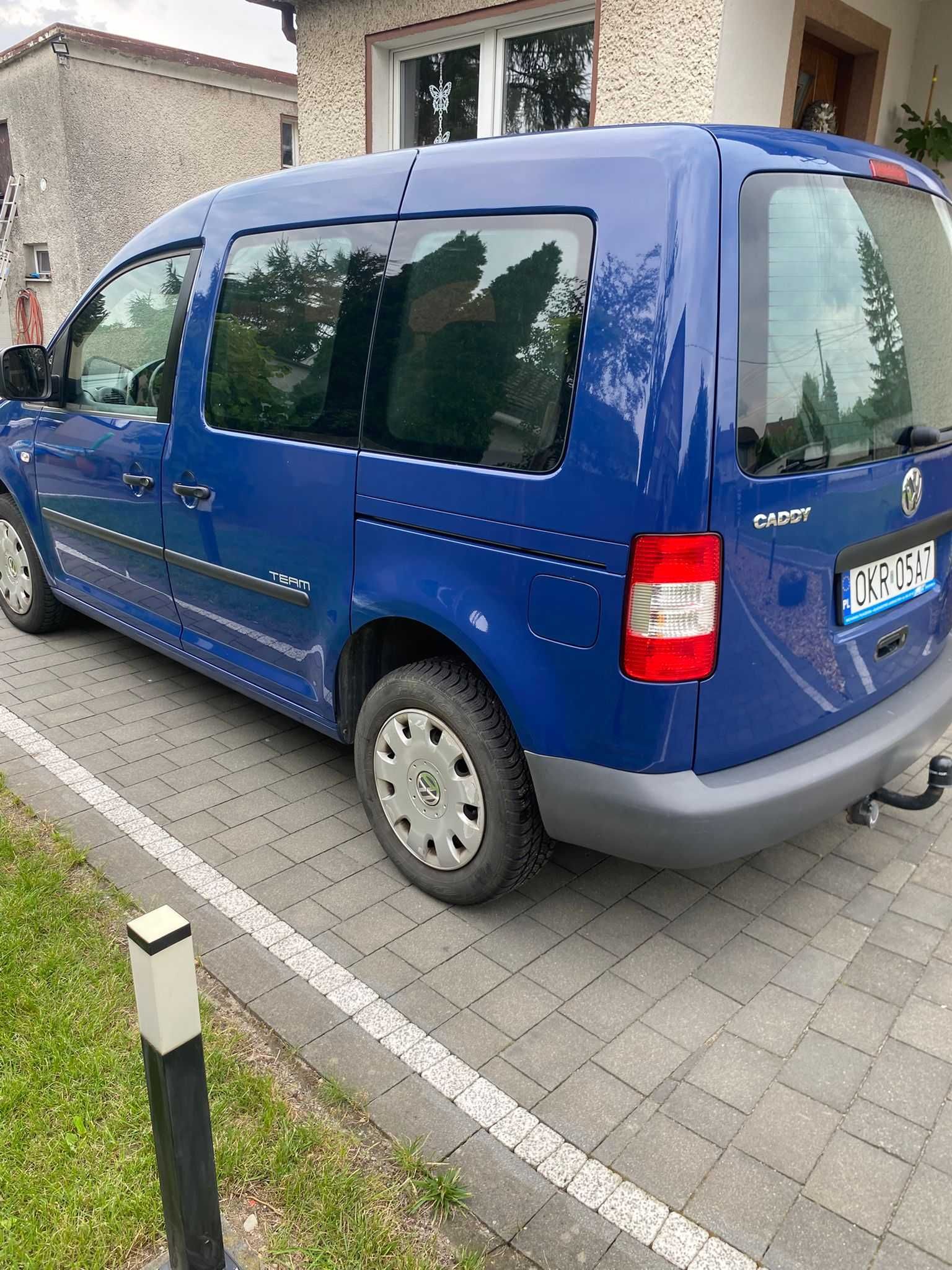 sprzedam vw caddy 1.9 life 55 t  2010r.