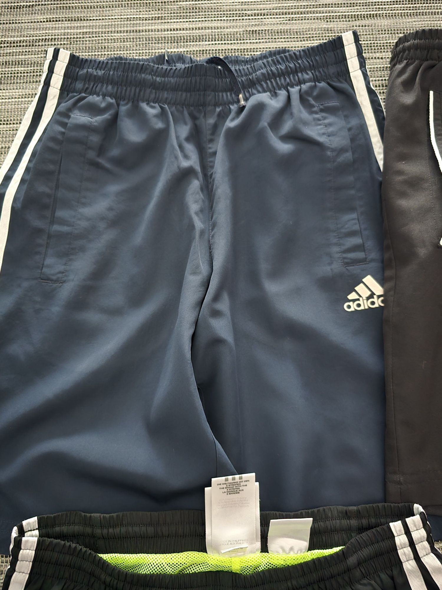 Calções Desportivos Adidas / Nike / Puma   tamanho 11/12 anos