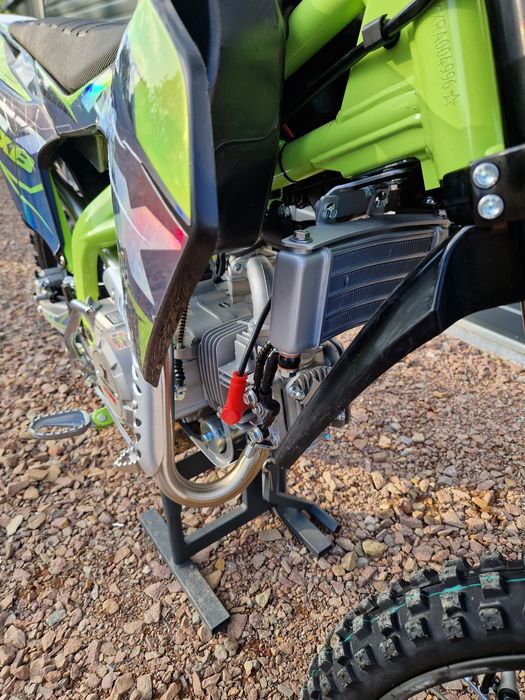 cross asix xb 67 140 cc  nie 125 cc 19/16 oraz inne