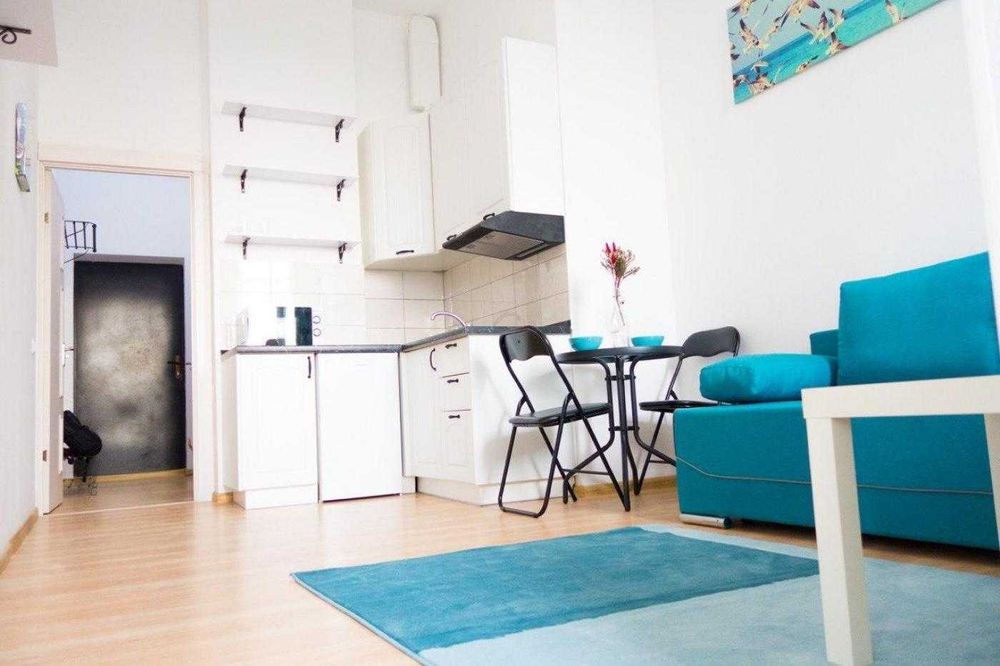 Світлицького 35, Виноградар, затишна студія з сучасним ремонтом