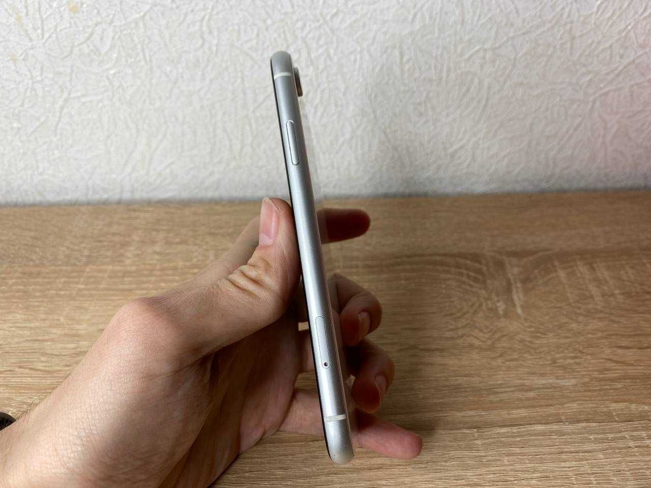Apple iPhone XR ідеал білий