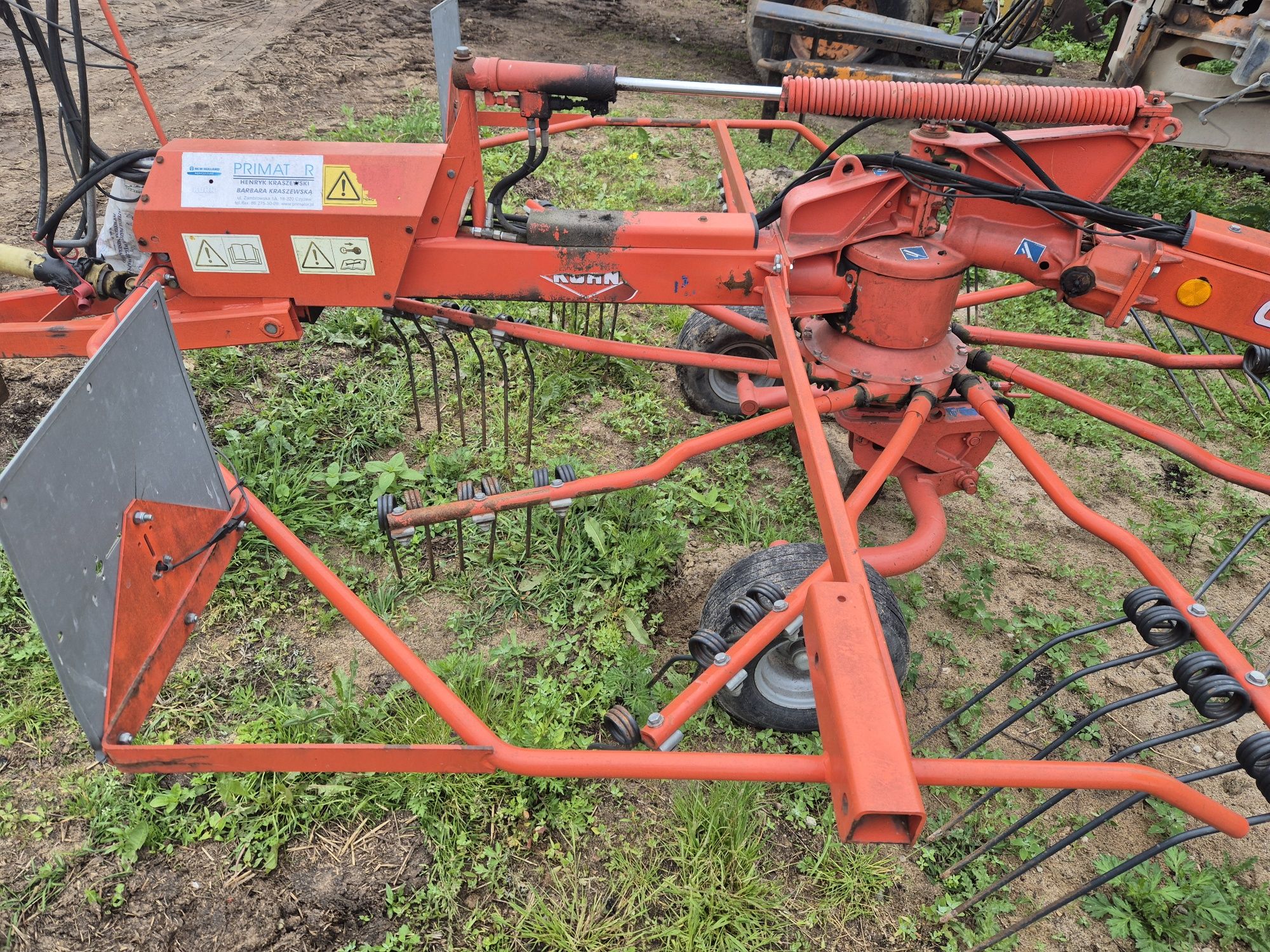 Zgrabiarka dwukaruzelowa KUHN GA 6002. Okazja.