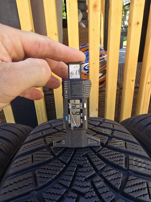 Opony zimowe 205/55/16