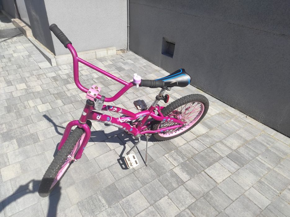 Rower BMX stary ale ciągle nie do zdarcia 20 cali