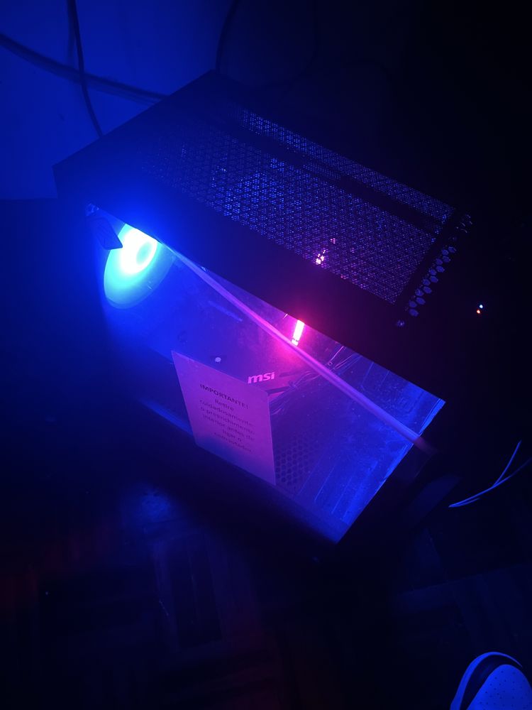 Pc gamer como novo com mouse e teclado icluido
