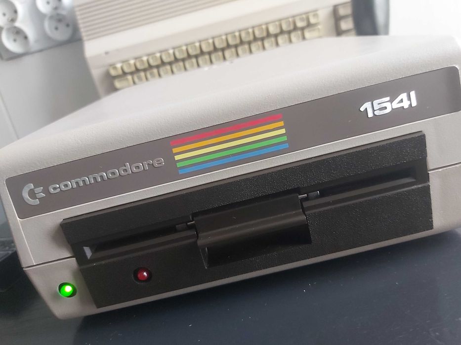Commodore c64 komplet sprawny