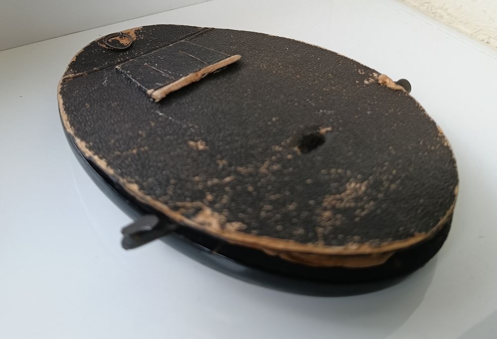 Stara ramka na zdjęcie eliptyczna jajo z szybką ze szkła retro