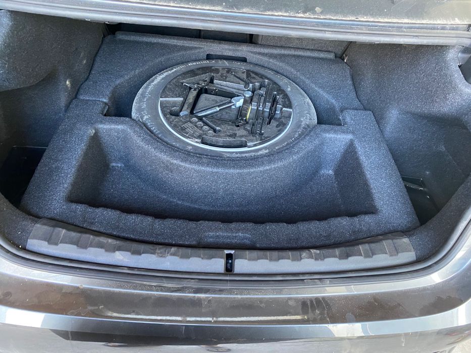 Продам оригінальний комплект запаска, домкрат, набор, пол, на Bmw g20