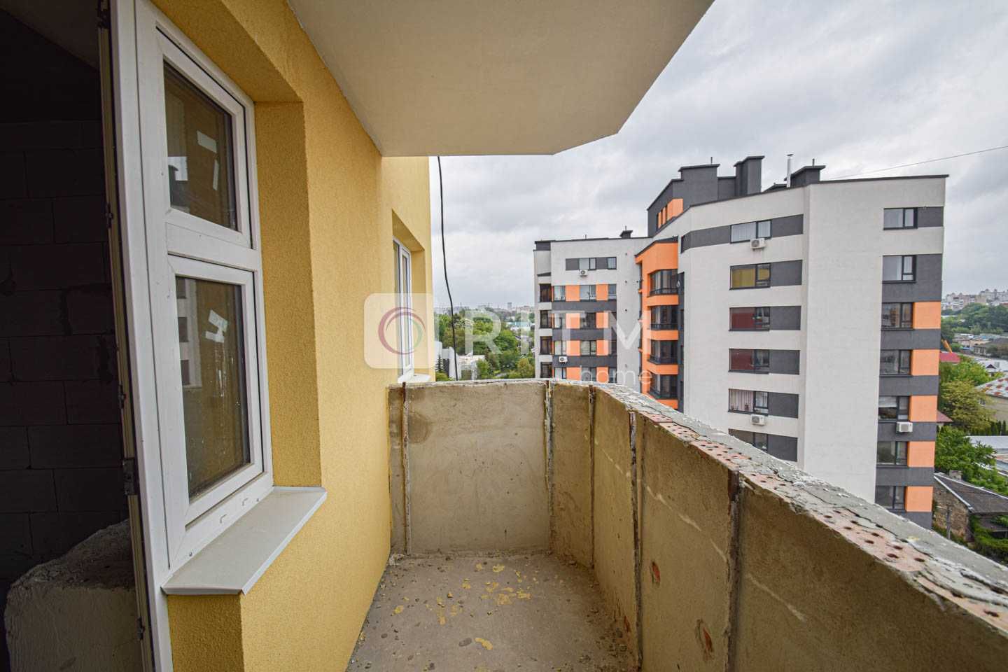3-к. квартира 81 м2 з балконом, і/о та роздільним плануванням