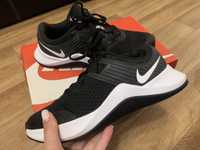 Кросівки Nike 38
