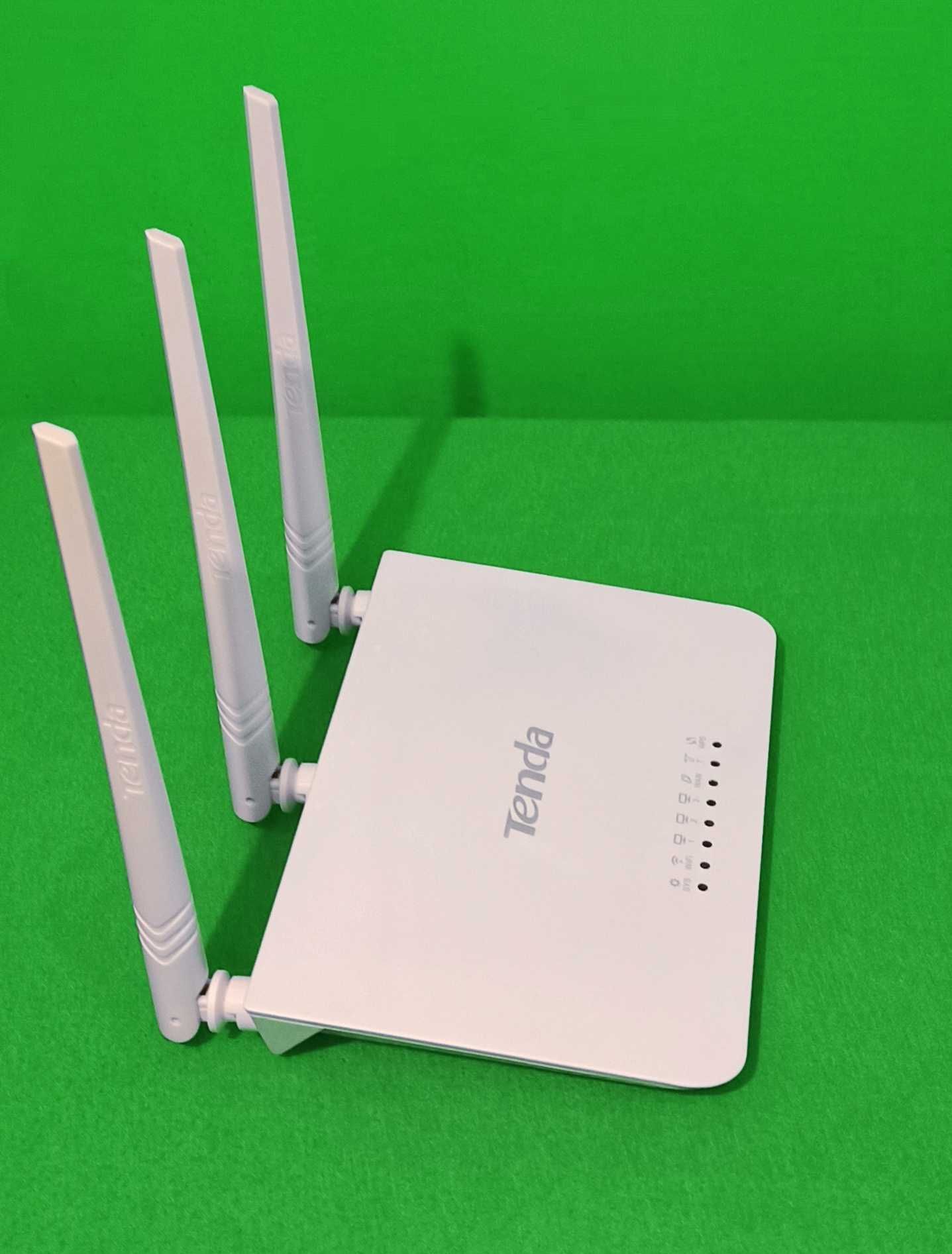 Wi-Fi роутер Tenda F3 300 Мбит/с.