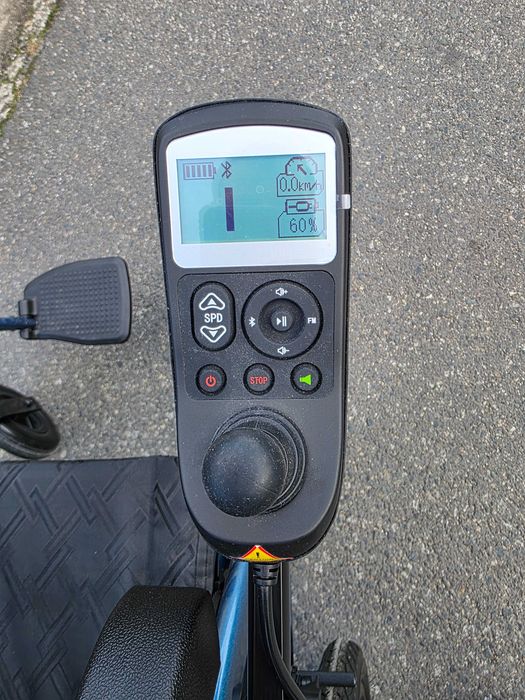 Wózek inwalidzki elektryczny DY01109 - STAN IDEALNY