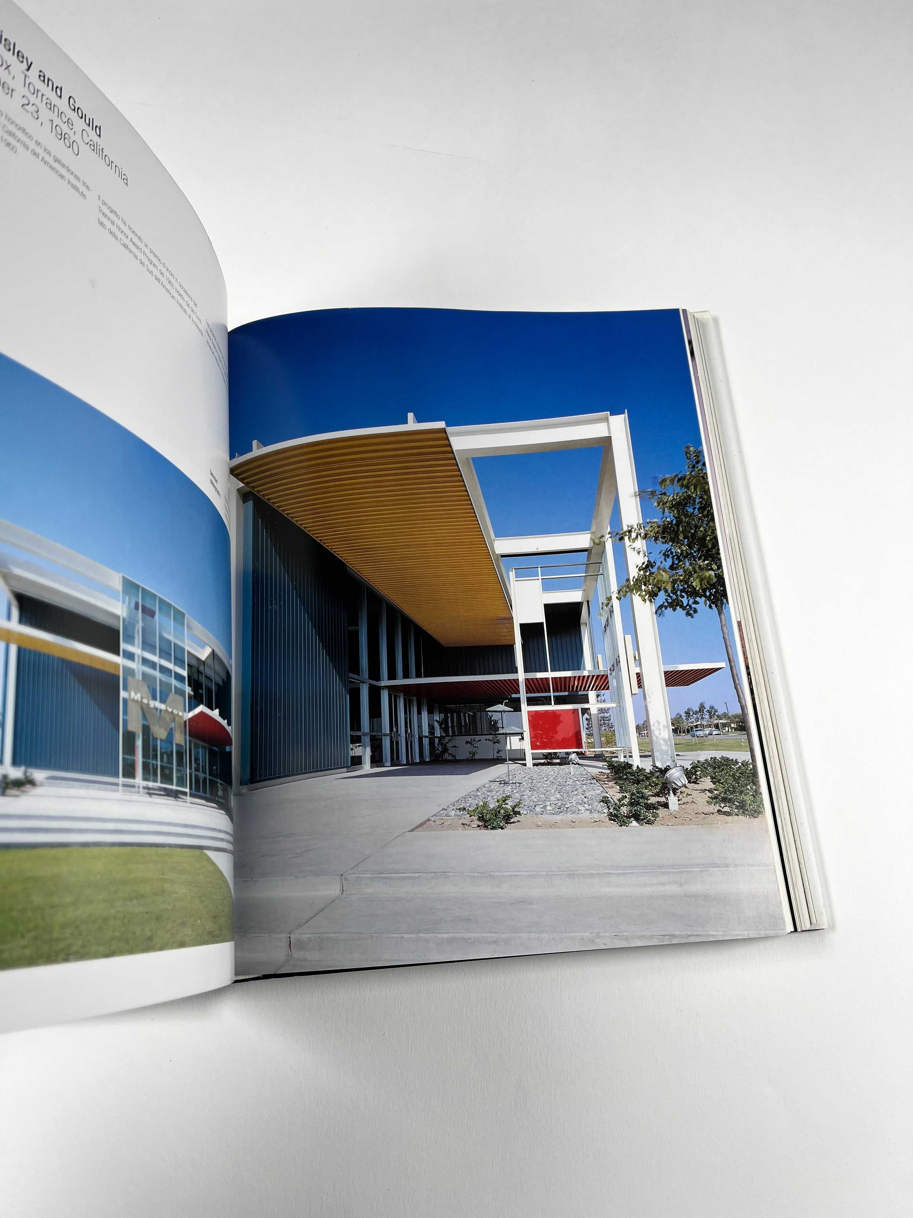 Modernism Rediscovered Julius Shulman 2009 (em português, IT e ES)