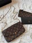 Клатч Louis Vuitton