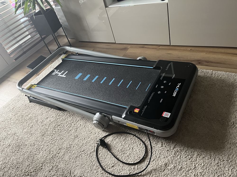 Extra okazjaaaa  2…… w cenie 1…. Bieżnia THUNDER  plus rower YORK 301