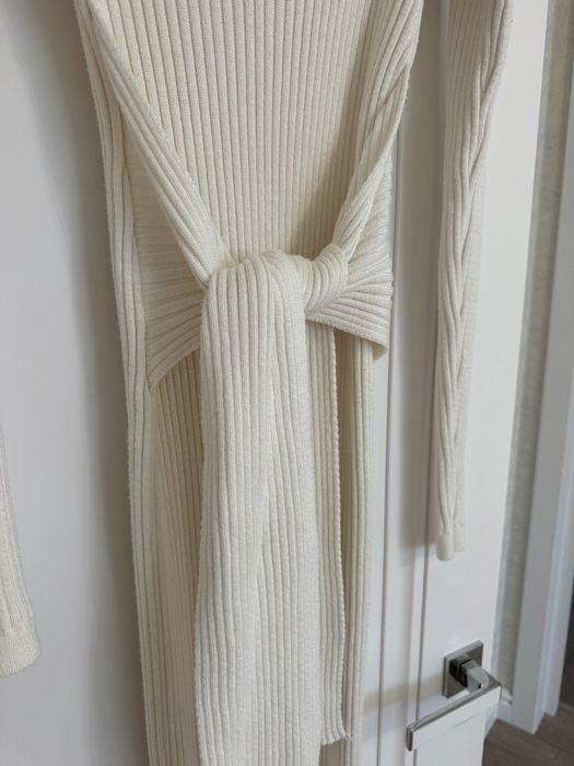 Продам трикотажну сукню