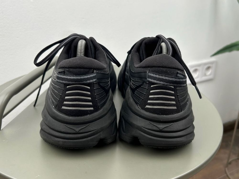 Оригінал! Кросівки Hoka Bondi 7 42.5 розмір 03554