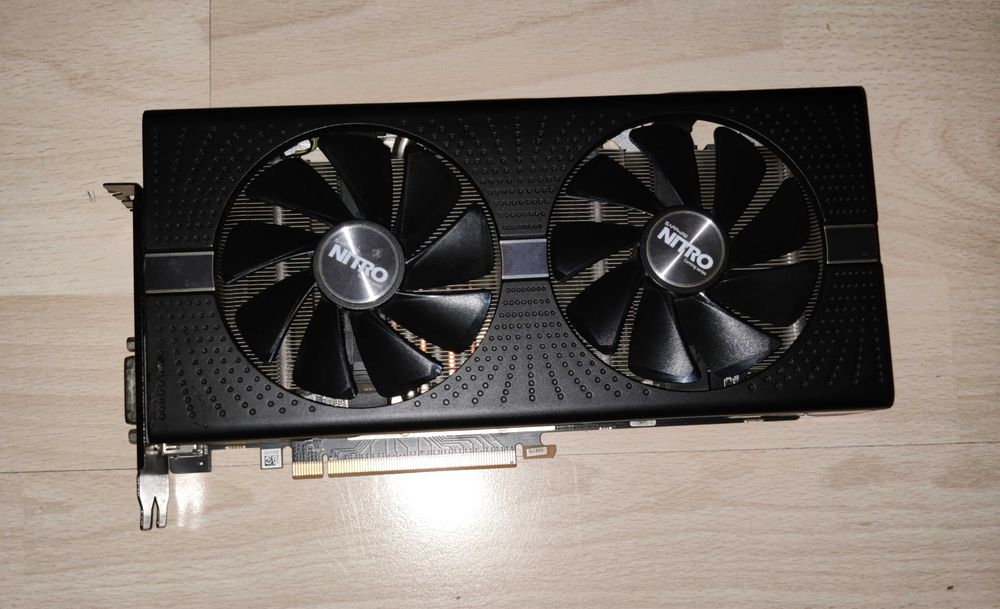 Zestaw kart graficznych RX 570 8GB GTX 960 4GB GTX 750Ti 2GB GTX 550Ti