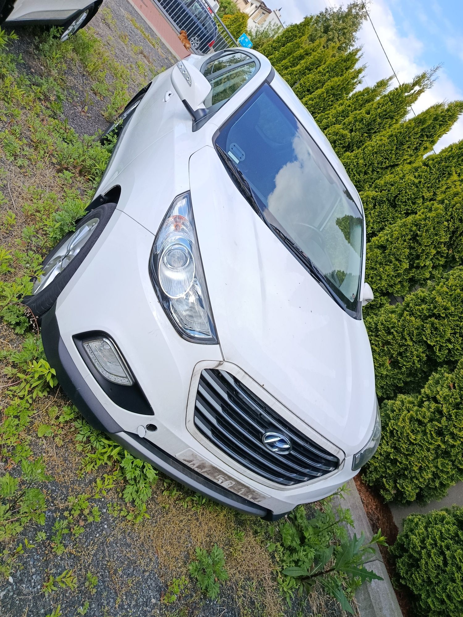 Kompletny przód Hyundai IX35 biały WAB maska zderzak lampa błotnik pas