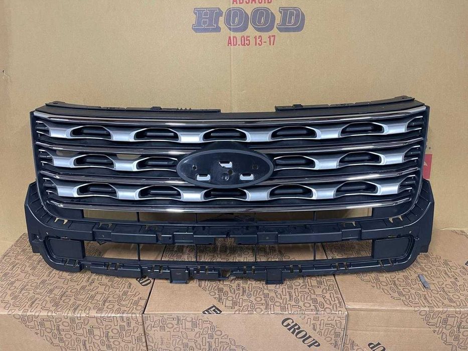 Решітка радіатора FORD EXPLORER, 16 - 18 з хромованими полосами