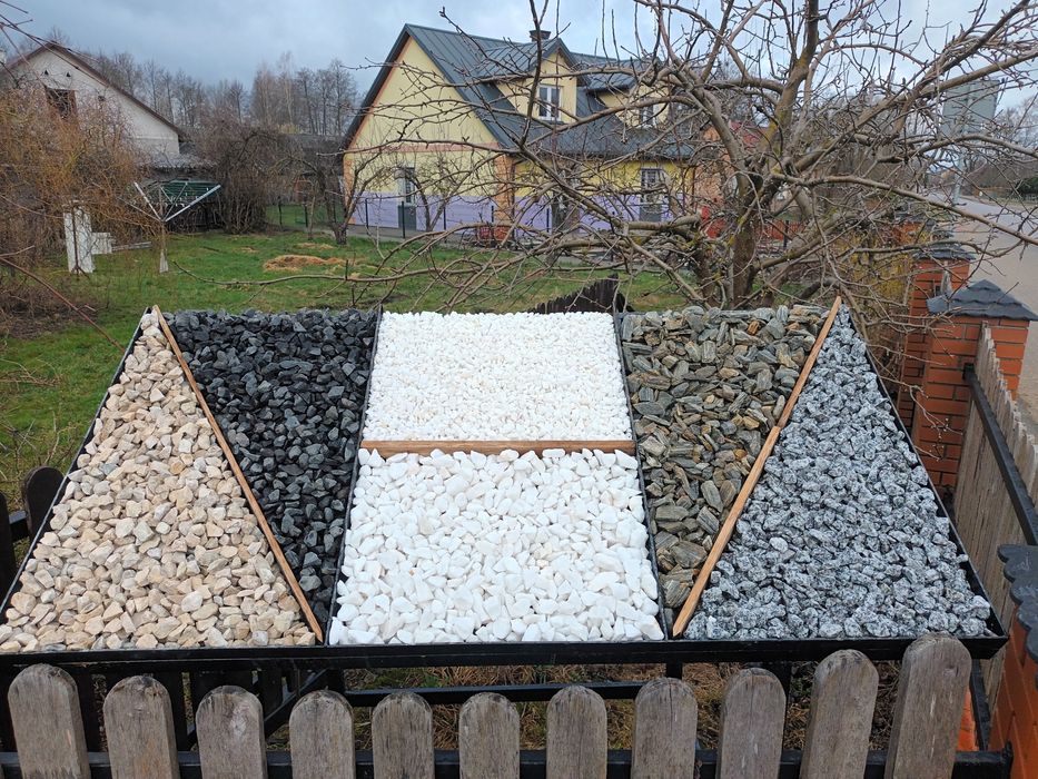 Kamień ozdobny,ogrodowy,kruszywo, ziemia pod warzywo,Zrębka kolorowa