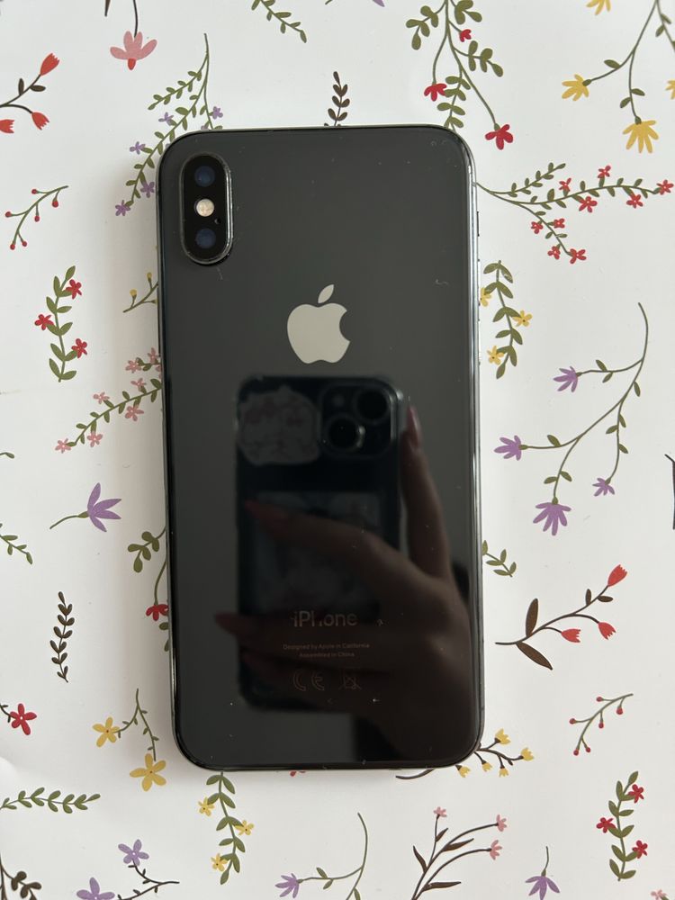 iPhone X