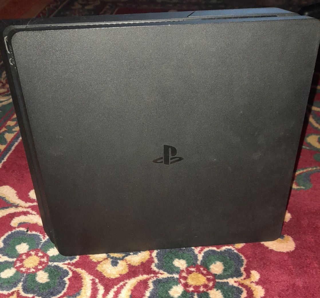 Ігрова приставка PlayStation 4 slim 1tb