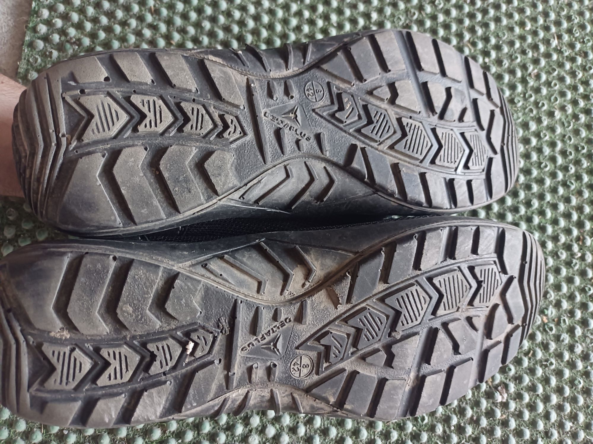 Buty męskie 42 r
