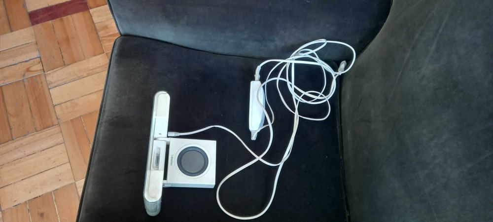 i - Station (Logic3)