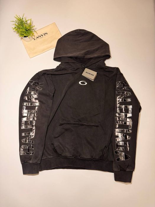 худіi balenciaga