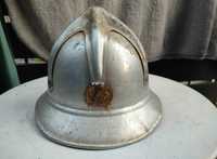 Stary aluminiowy hełm,kask strażacki
