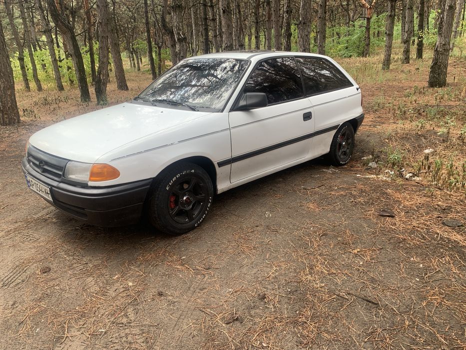 Opel Astra F(хэтчбек)