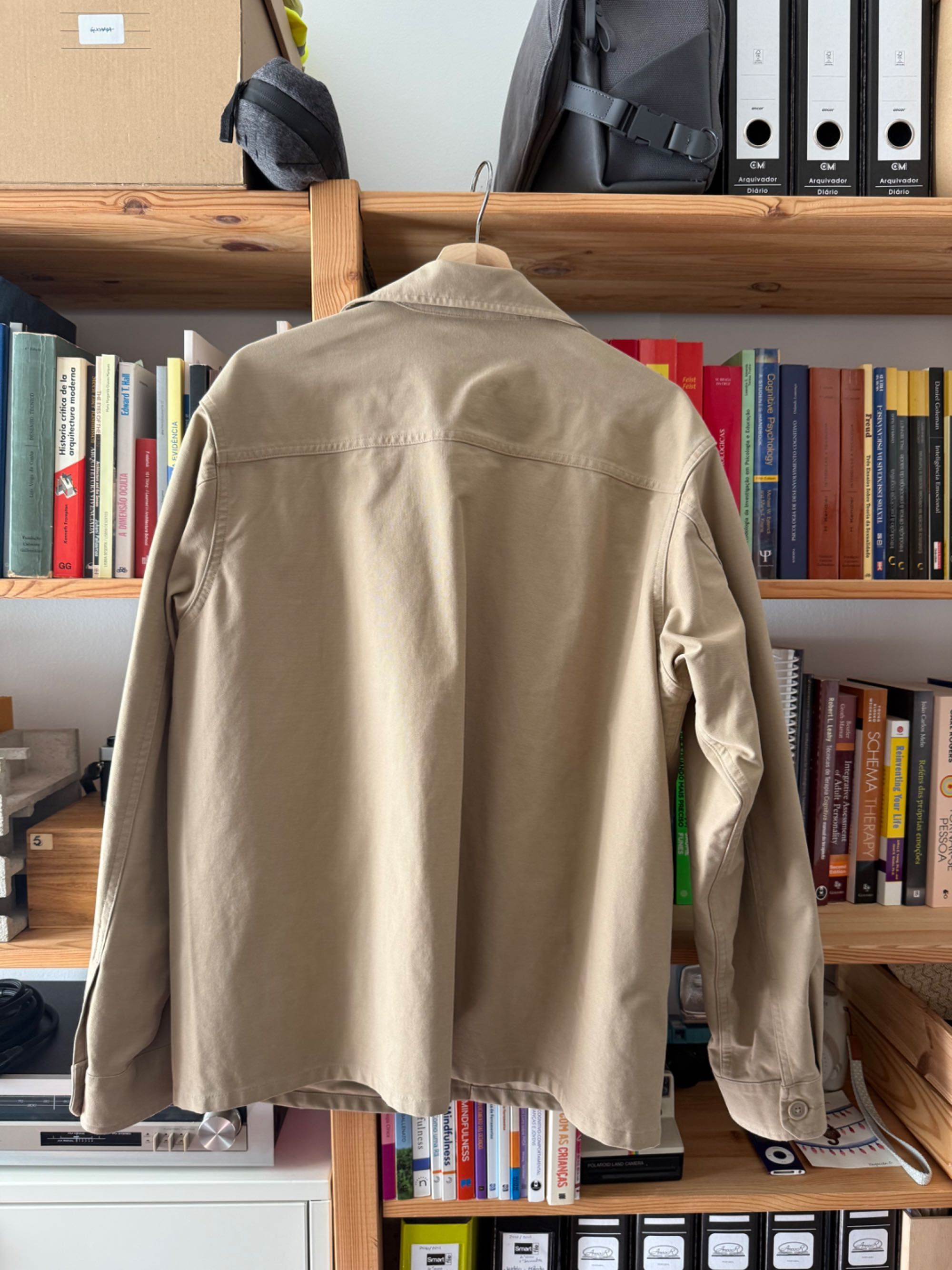 Casaco UNIQLO, tamanho M, como novo
