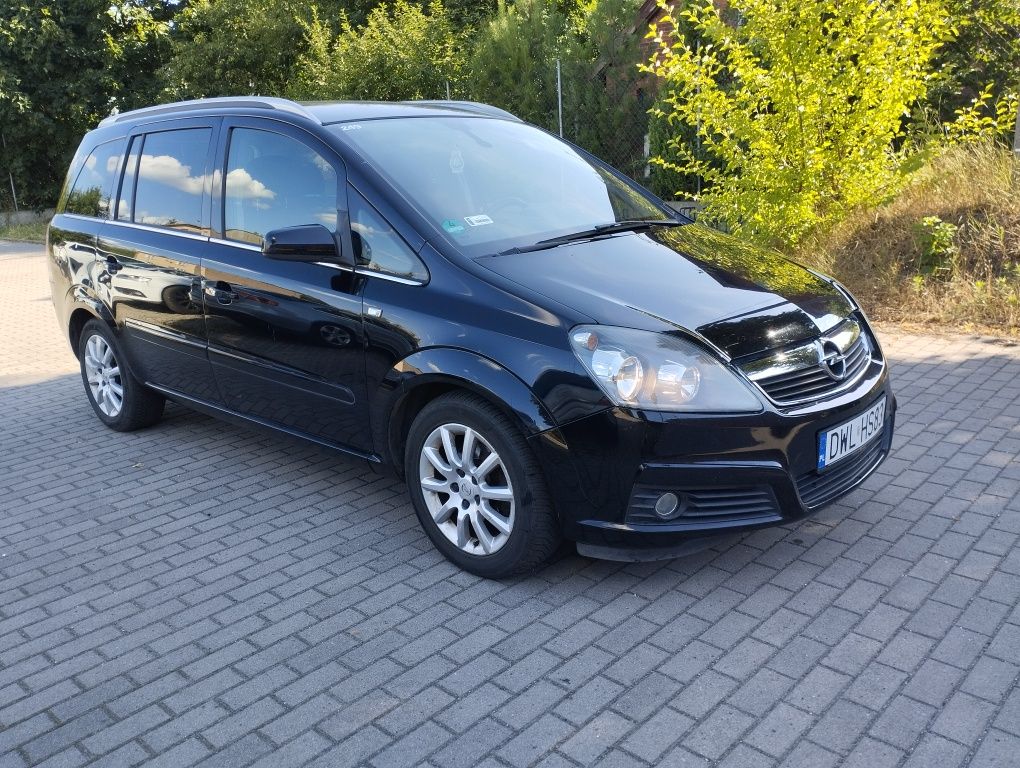 Opel Zafira 1.8 LPG instalacja gazowa 7 osobowy