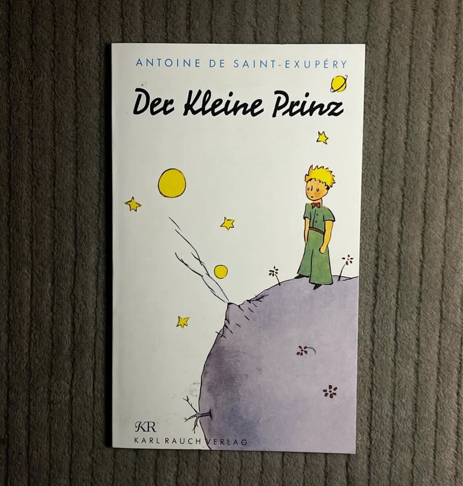 «The little prince» та інші книги англійською та німецькою