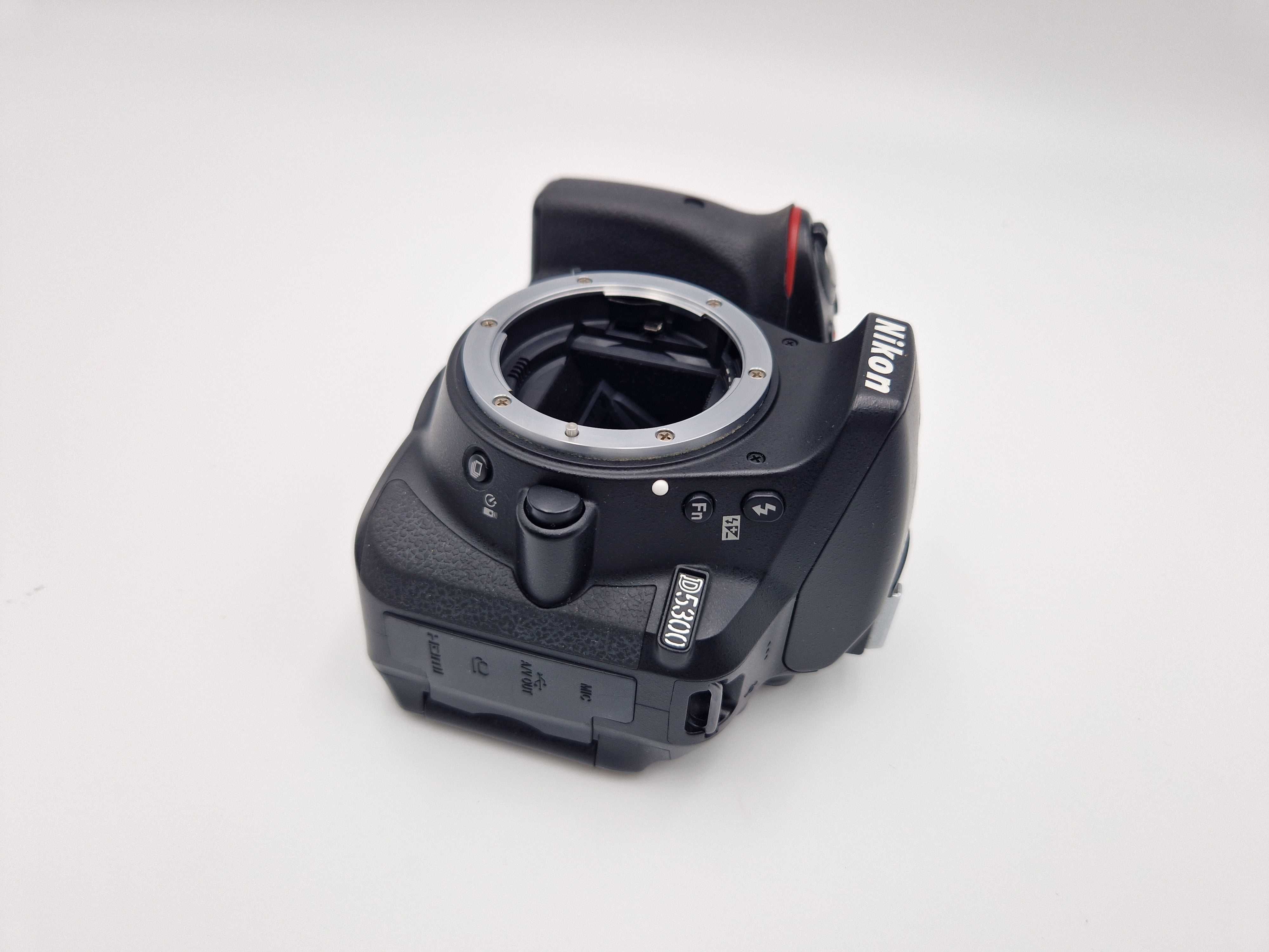 .Aparat Nikon D5300 body - 32GB - 29 tys. zdjęć - zadbany!