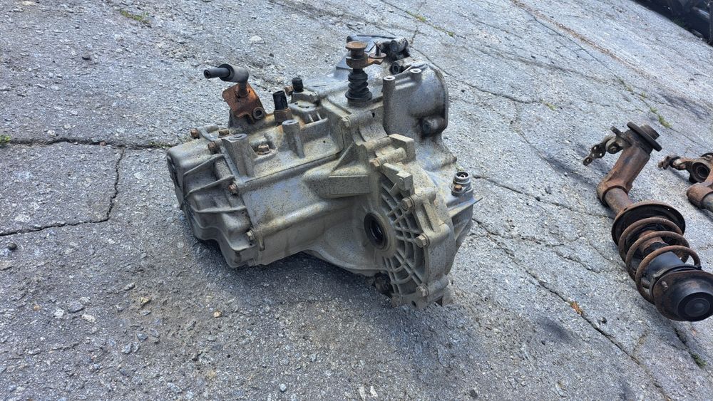 Кпп коробка передач хюндай акцент хендай 1.5 hyundai accent 12v g4eb