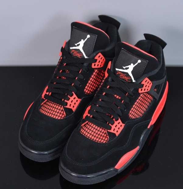 Jordan 4 Retro Red Thunder r.39
