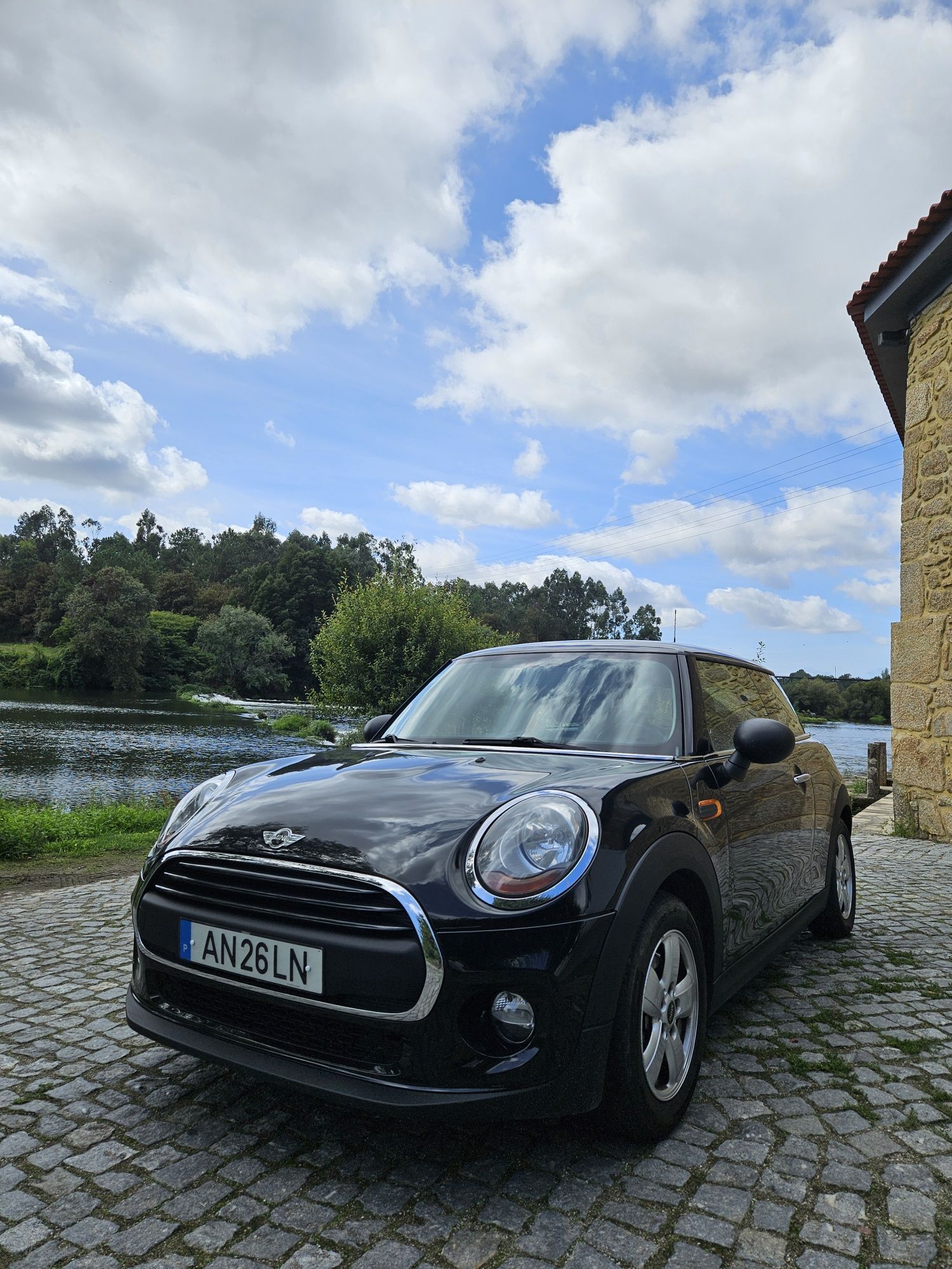 Mini One 1.5 95cv