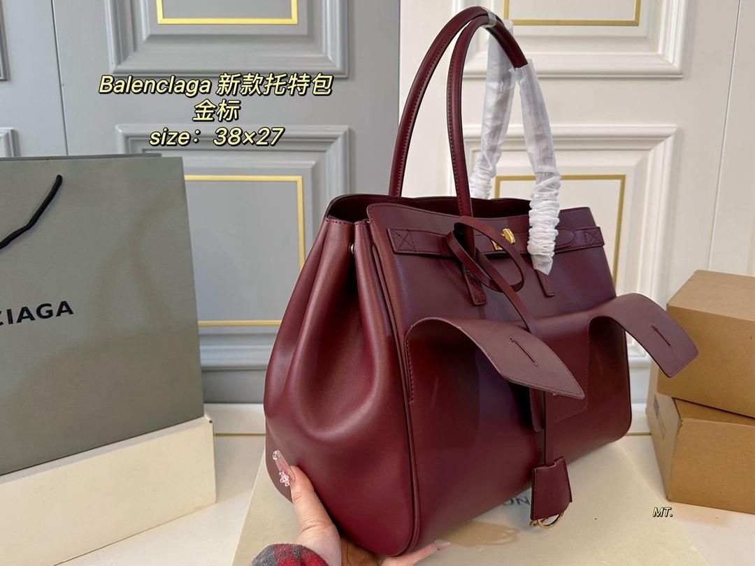 Piekna torebka balenciaga