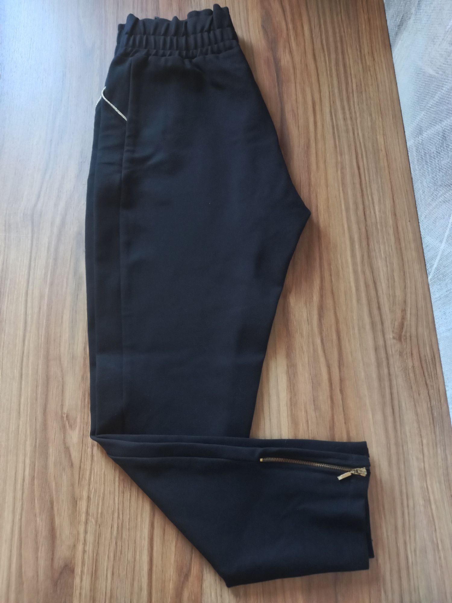 Spodnie damskie rozm. 40